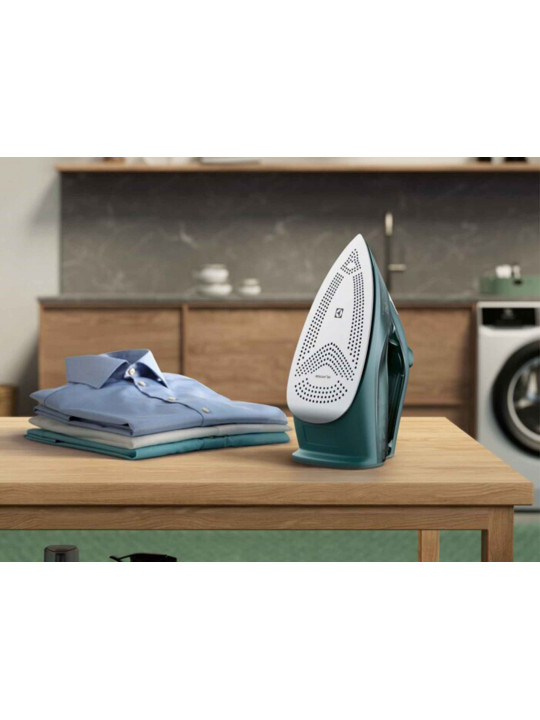 iron ELECTROLUX E6SI1-6PG