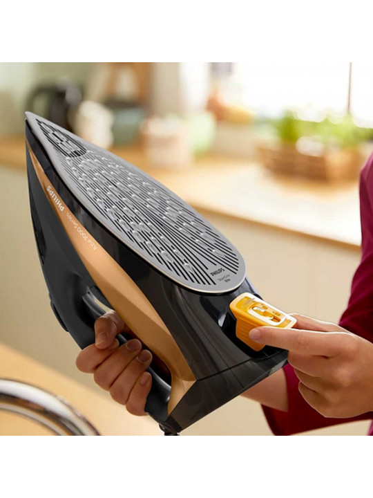 iron PHILIPS DST7040/80