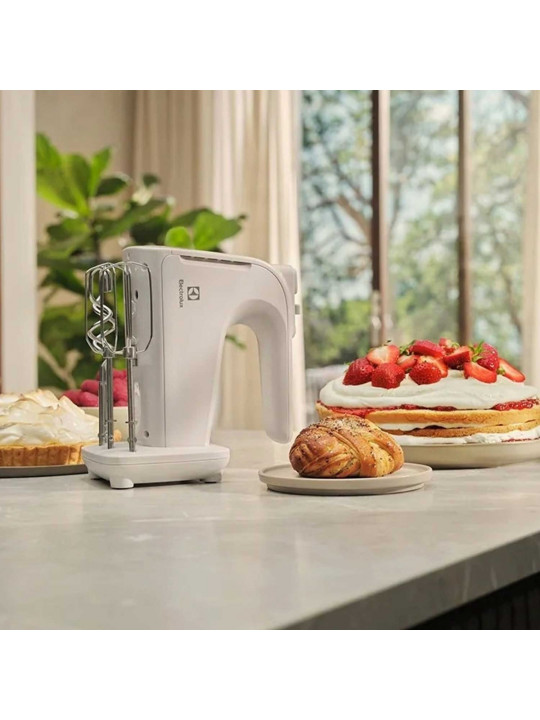 mixer ELECTROLUX EHM4W