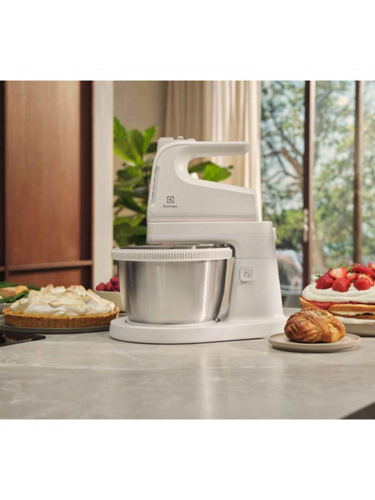 миксер ELECTROLUX ESM4W