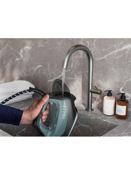 iron ELECTROLUX E8SI2-6OG