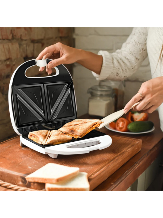 sandwich/waffle maker ARESA AR-1205