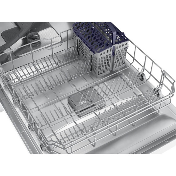 dishwasher SAMSUNG. DW60M5050FW