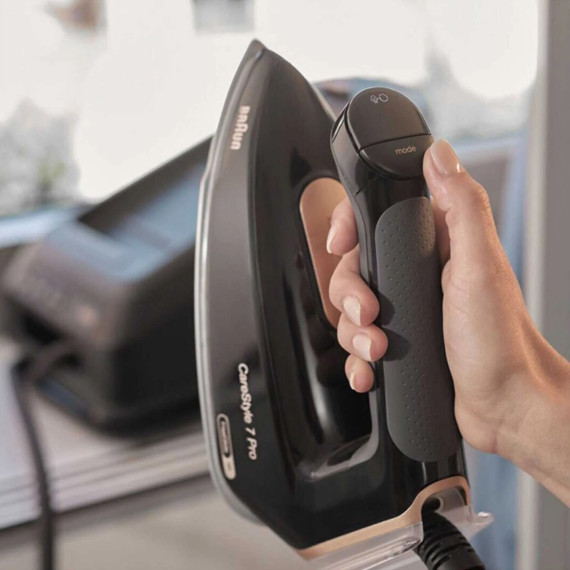 ironing station BRAUN IS7286BK