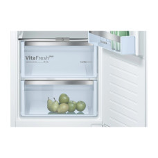 refrigerator built in BOSCH KIR81AF30U