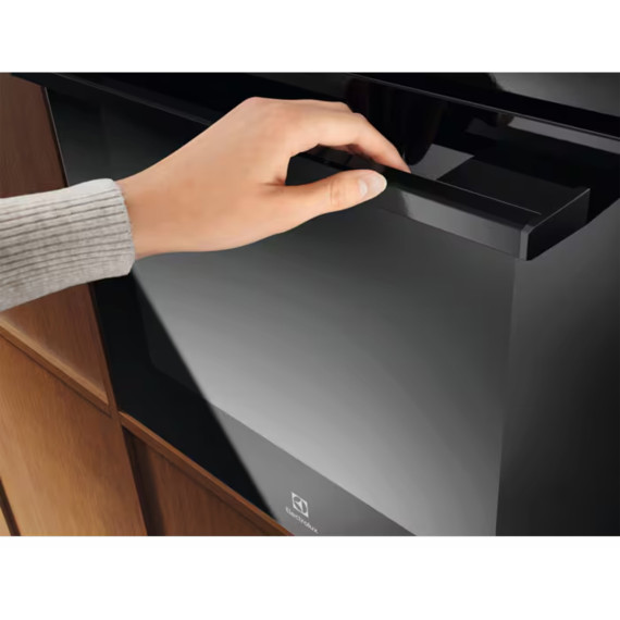 ჩასაშენებელი ღუმელი ELECTROLUX LOF4P06BK 