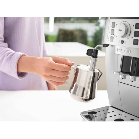 coffee machines automatic DELONGHI MAGNIFICA S ECAM22.110.SB