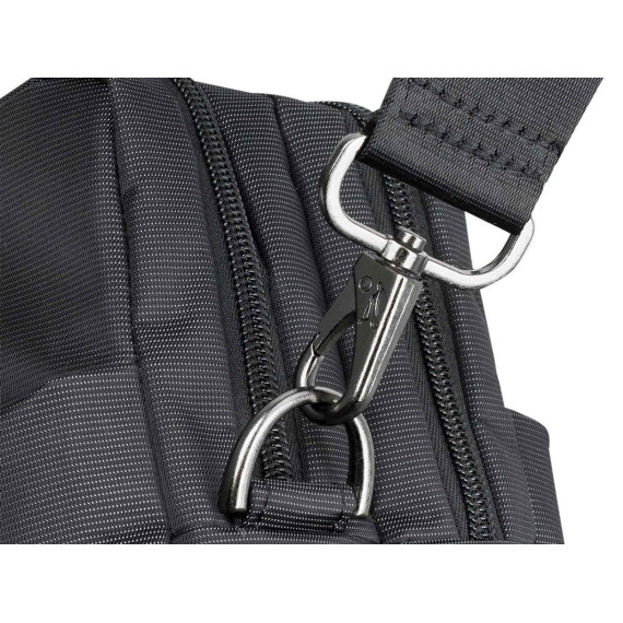 сумки для ноутбука RIVACASE 8257 (Black) 17.3
