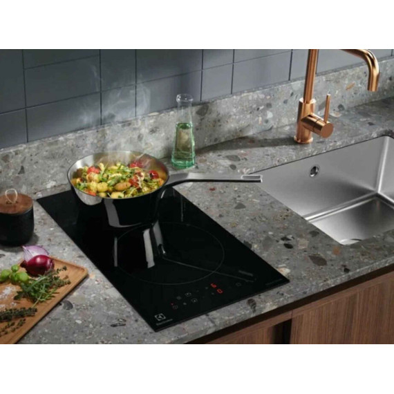 კერამიკული ქურის ზედაპირი ELECTROLUX LIT30230C