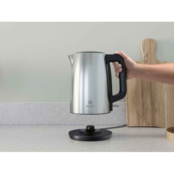 kettle electric ELECTROLUX E3K1-3ST
