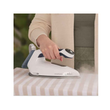 гладильная паровая станция BRAUN IS5245BL