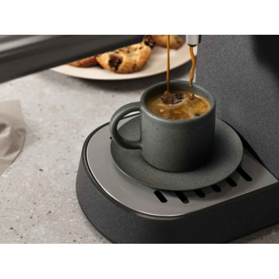 рожковые кофемашины ELECTROLUX E6EC1-6BST