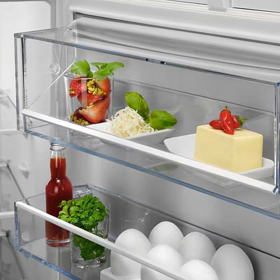 встр. холодильник AEG TSC7G181ES